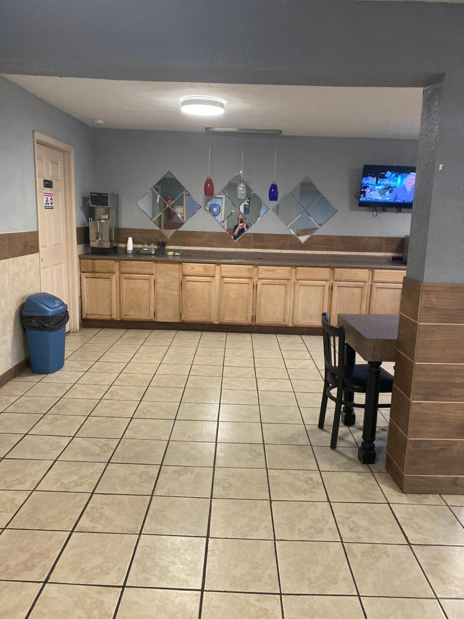 Studio 6 Suites Hurricane, Wv ภายนอก รูปภาพ