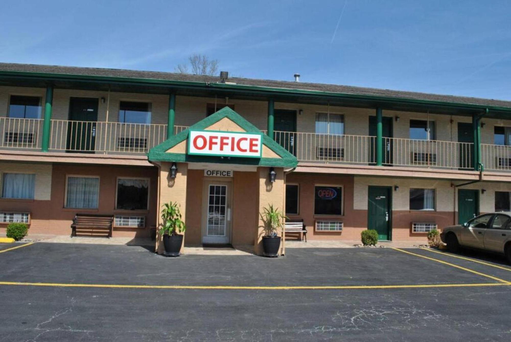 Studio 6 Suites Hurricane, Wv ภายนอก รูปภาพ