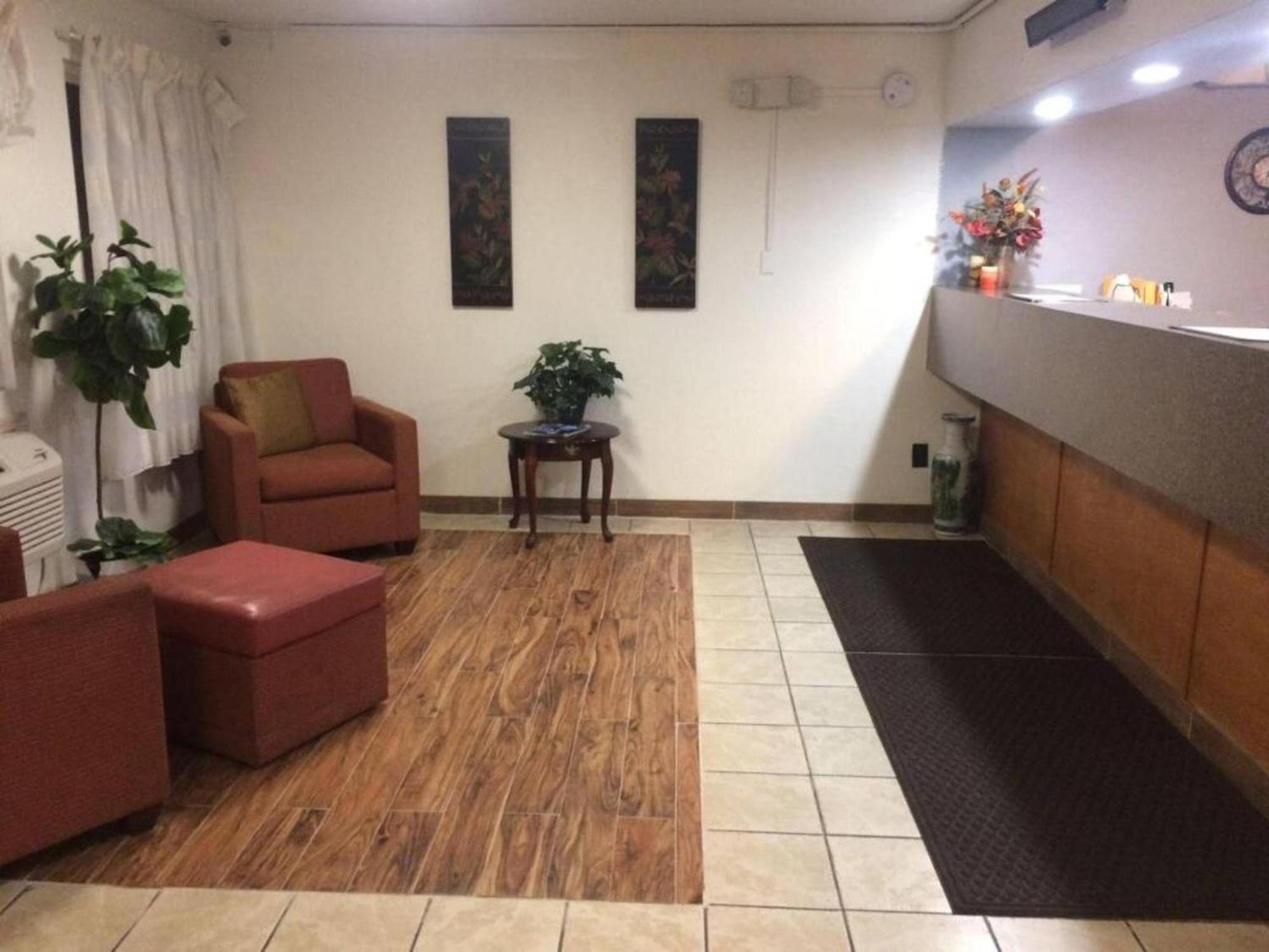 Studio 6 Suites Hurricane, Wv ภายนอก รูปภาพ