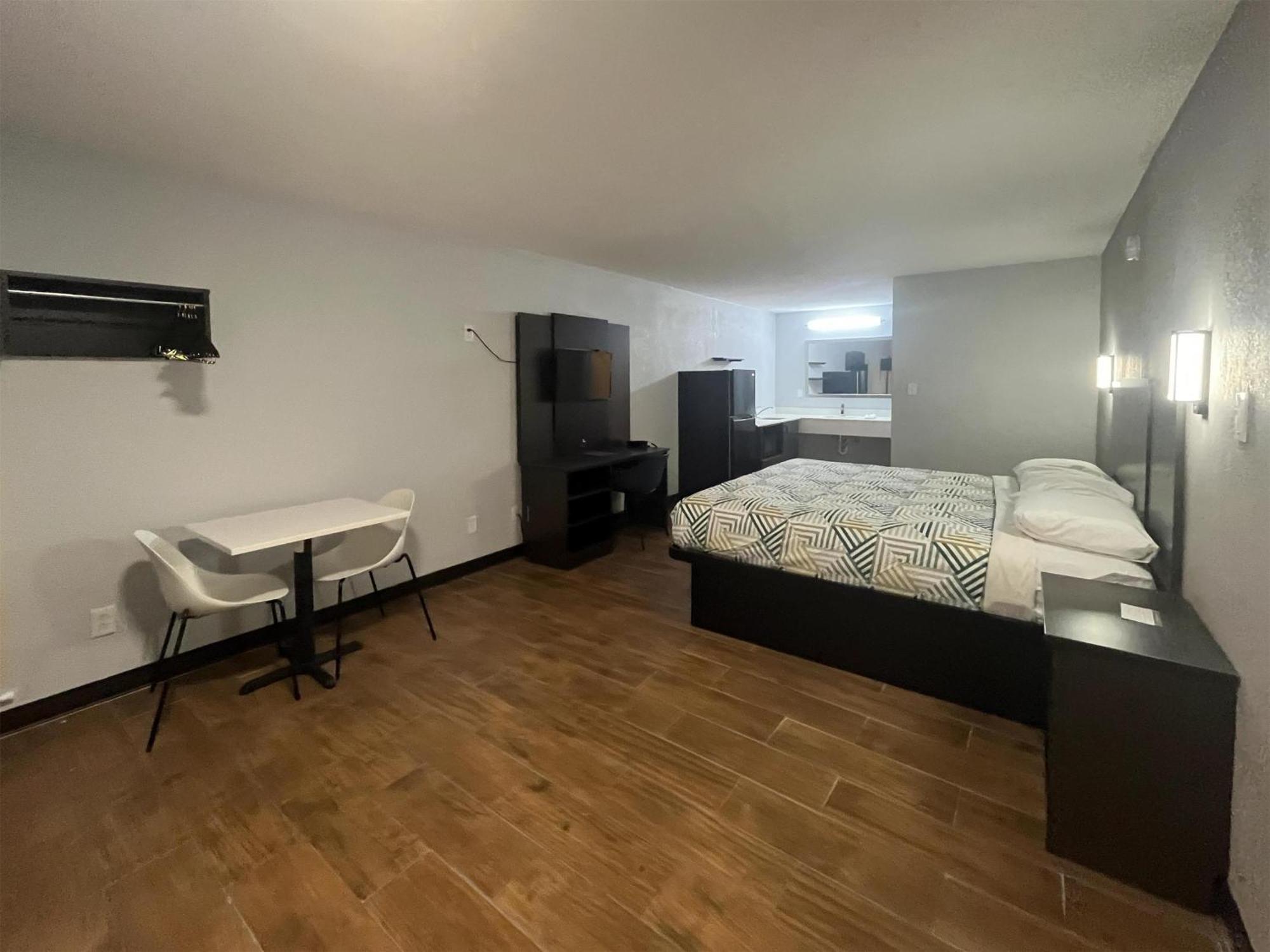 Studio 6 Suites Hurricane, Wv ภายนอก รูปภาพ