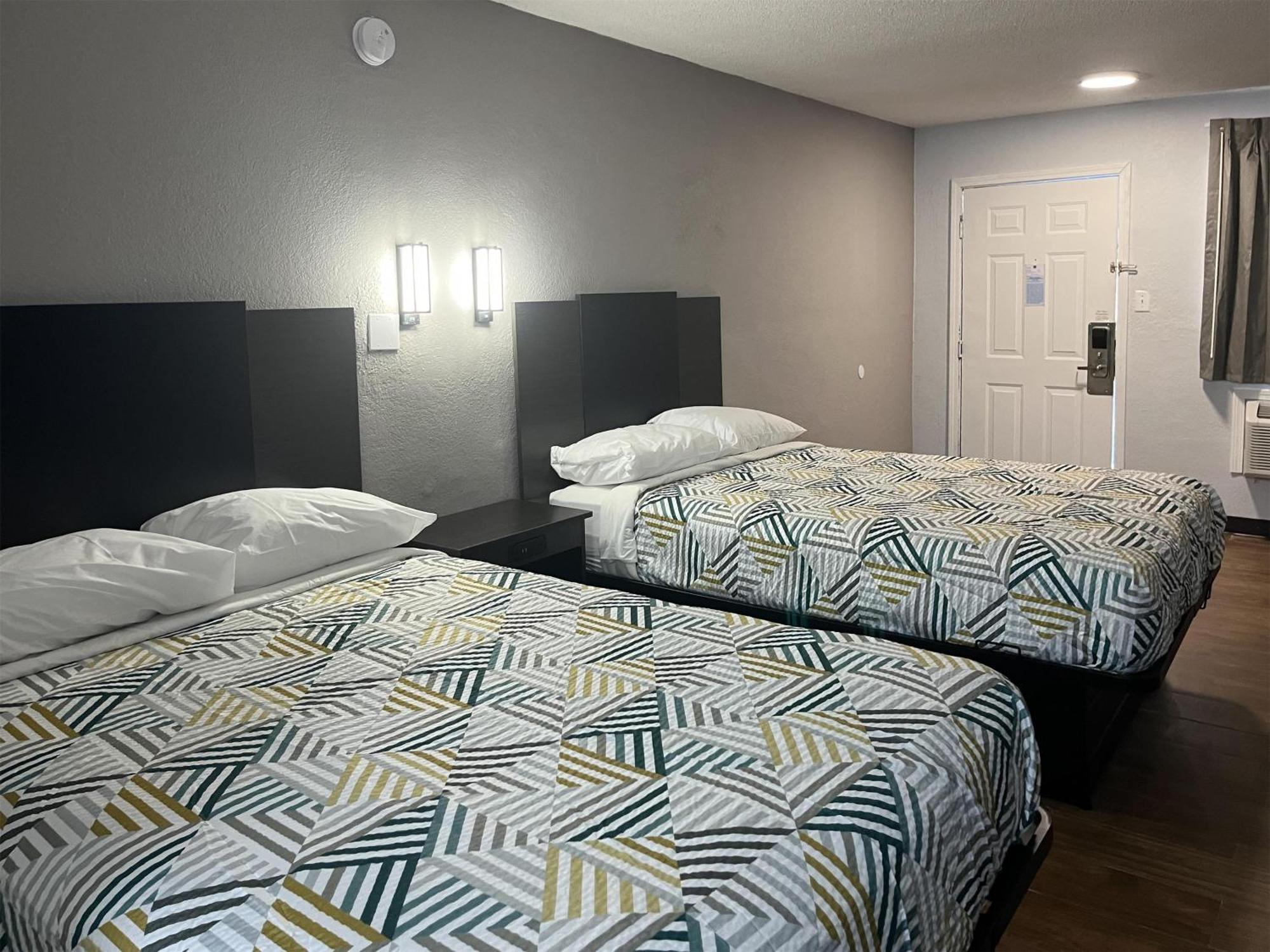 Studio 6 Suites Hurricane, Wv ภายนอก รูปภาพ